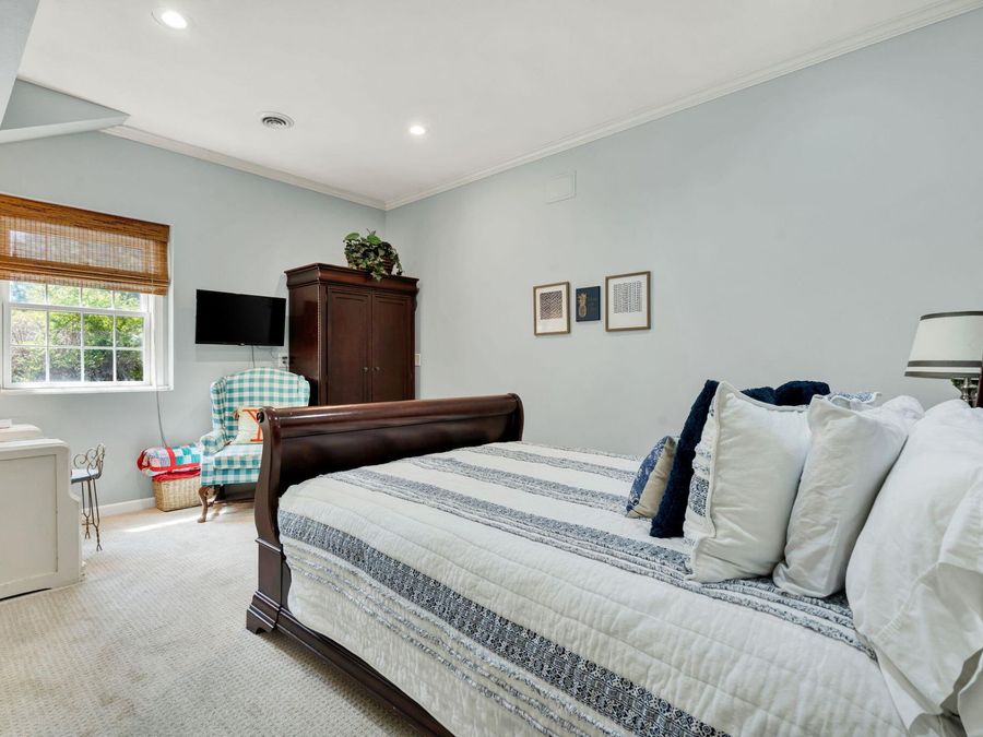 Property Image 80