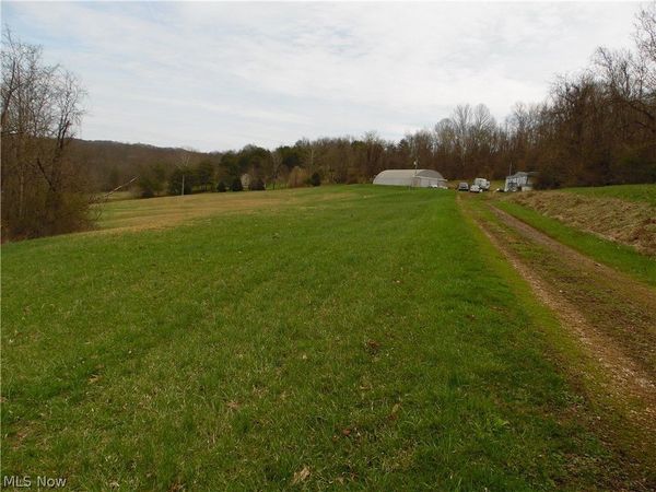 280 Jet Hill Road , Marietta, OH 45750