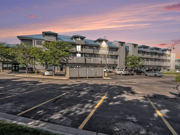 530 Miller Drive, Unit 308, Grand Haven, MI 49417