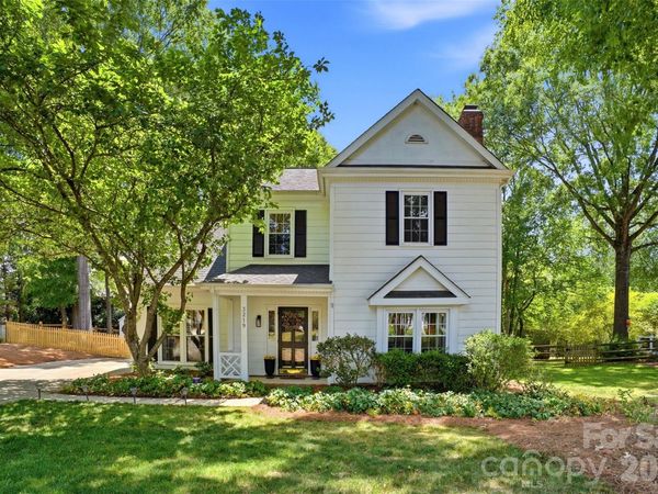 3219 Silver Pond Court, Charlotte, NC 28210