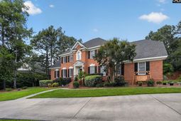 104 Trentwood Drive photo 4