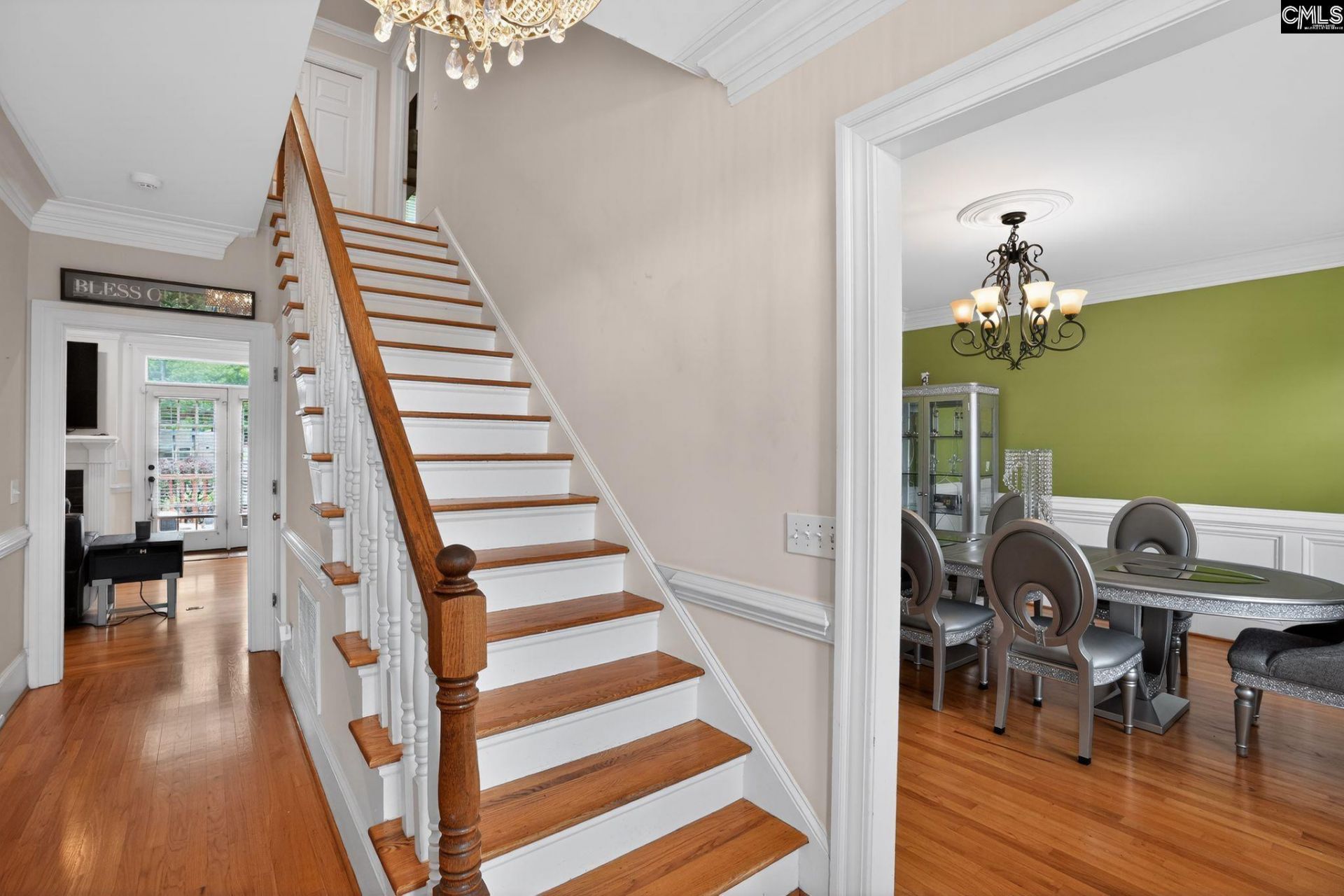 104 Trentwood Drive Photo 4