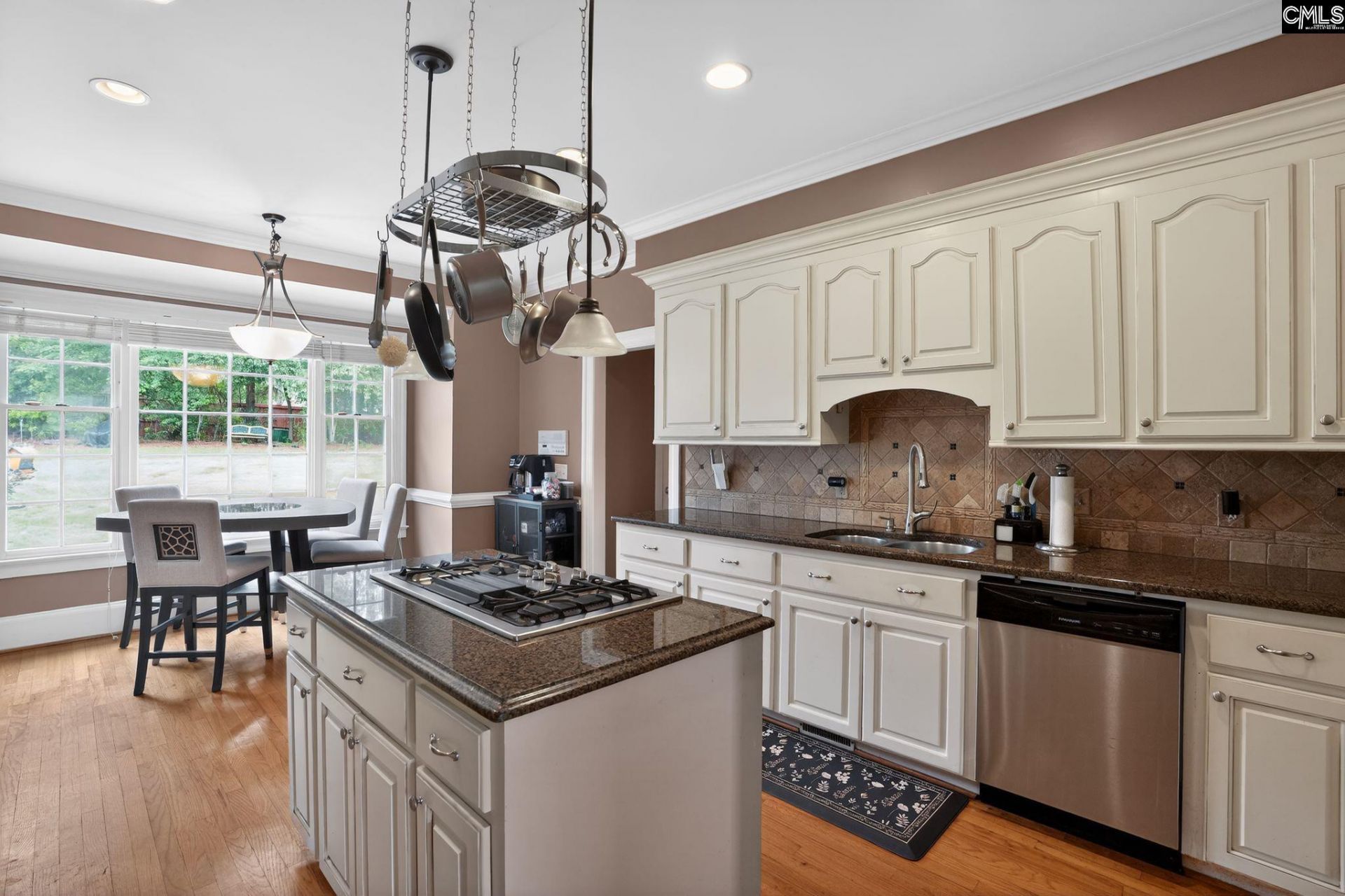 104 Trentwood Drive Photo 8