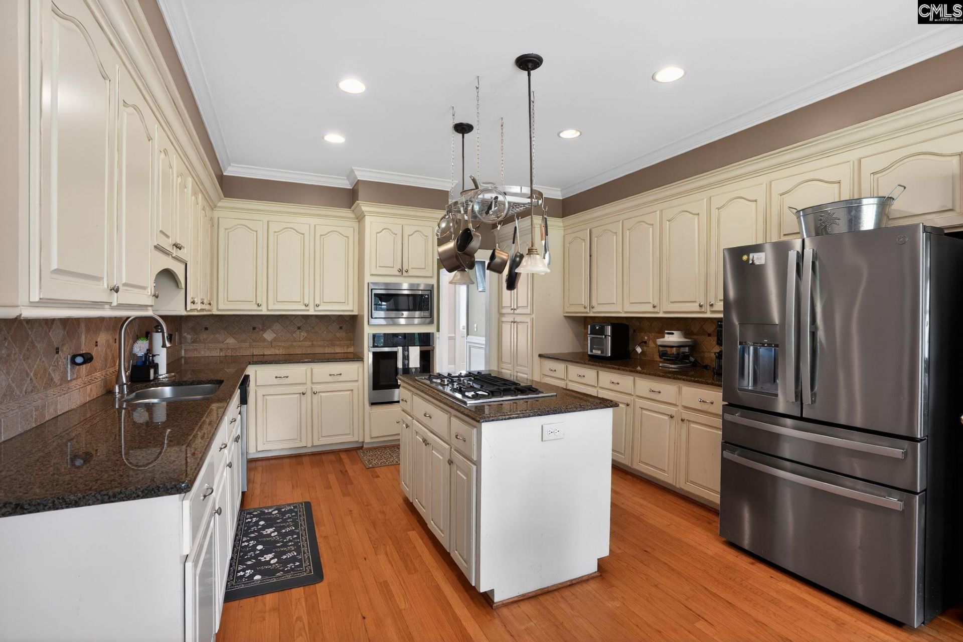104 Trentwood Drive Photo 9