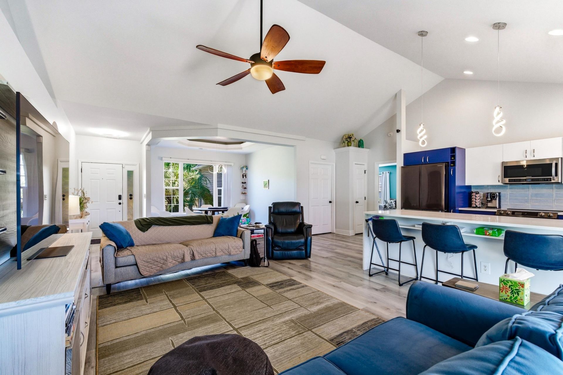 218 Oak Landing Dr. Photo 11