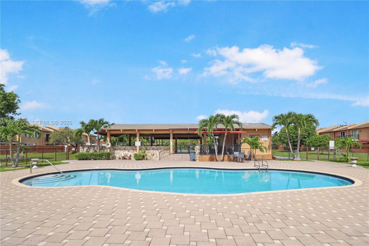 3859 SW 99th Ave , Unit 8, Miami, FL 33165 Photo