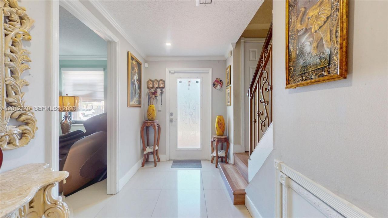 3859 SW 99th Ave , Unit 8, Miami, FL 33165 Photo