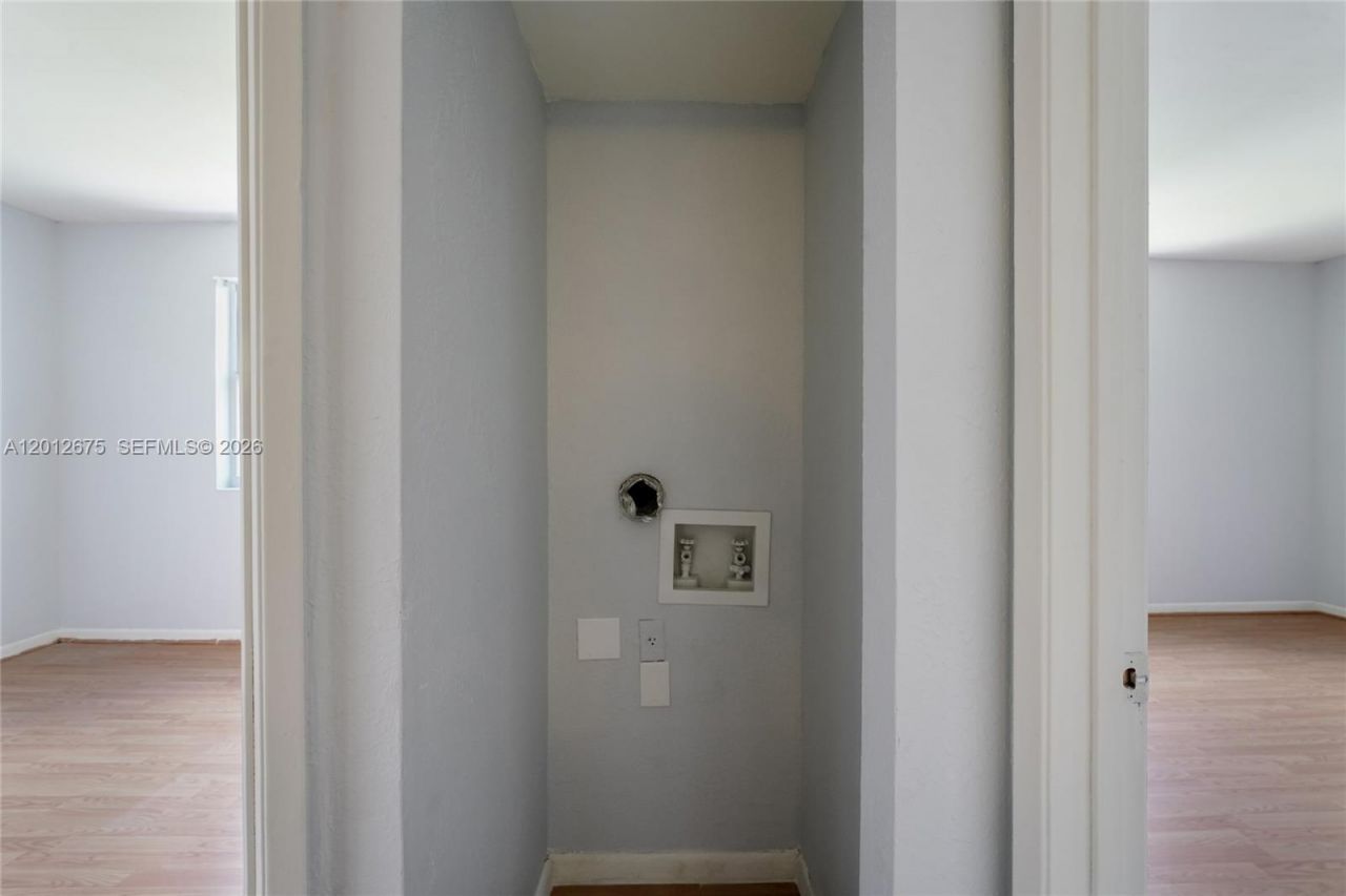 12348 NW 11th Ln, Unit 1010, Miami, FL 33182 Photo