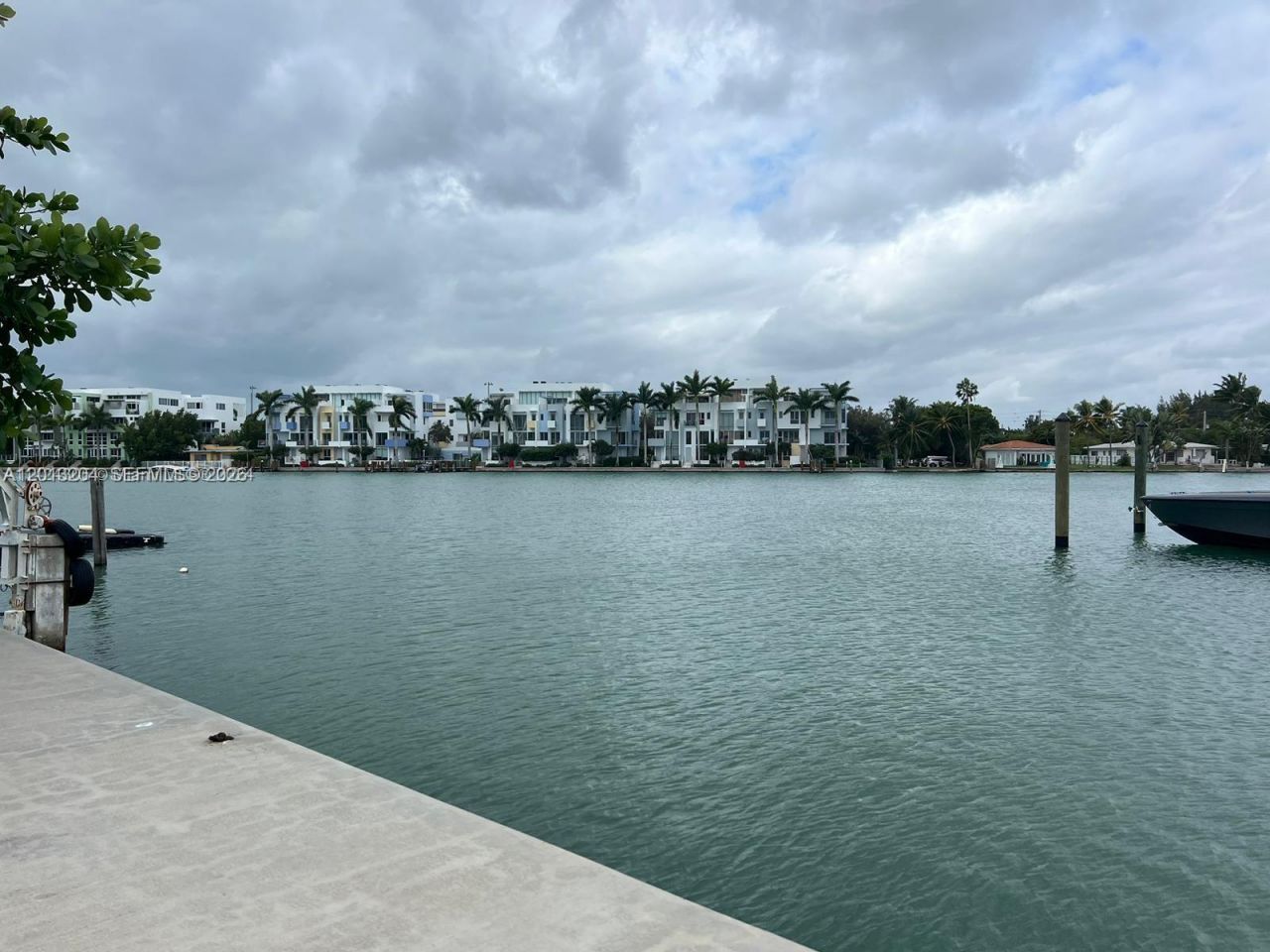 7590 Bayside Ln , Miami Beach, FL 33141 Photo