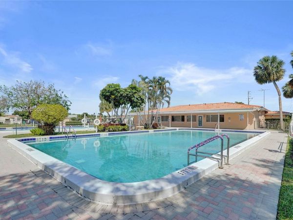 4722 NW 44th Ct , Tamarac, FL 33319