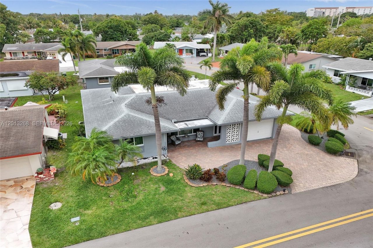 4722 NW 44th Ct, Tamarac, FL 33319 Photo