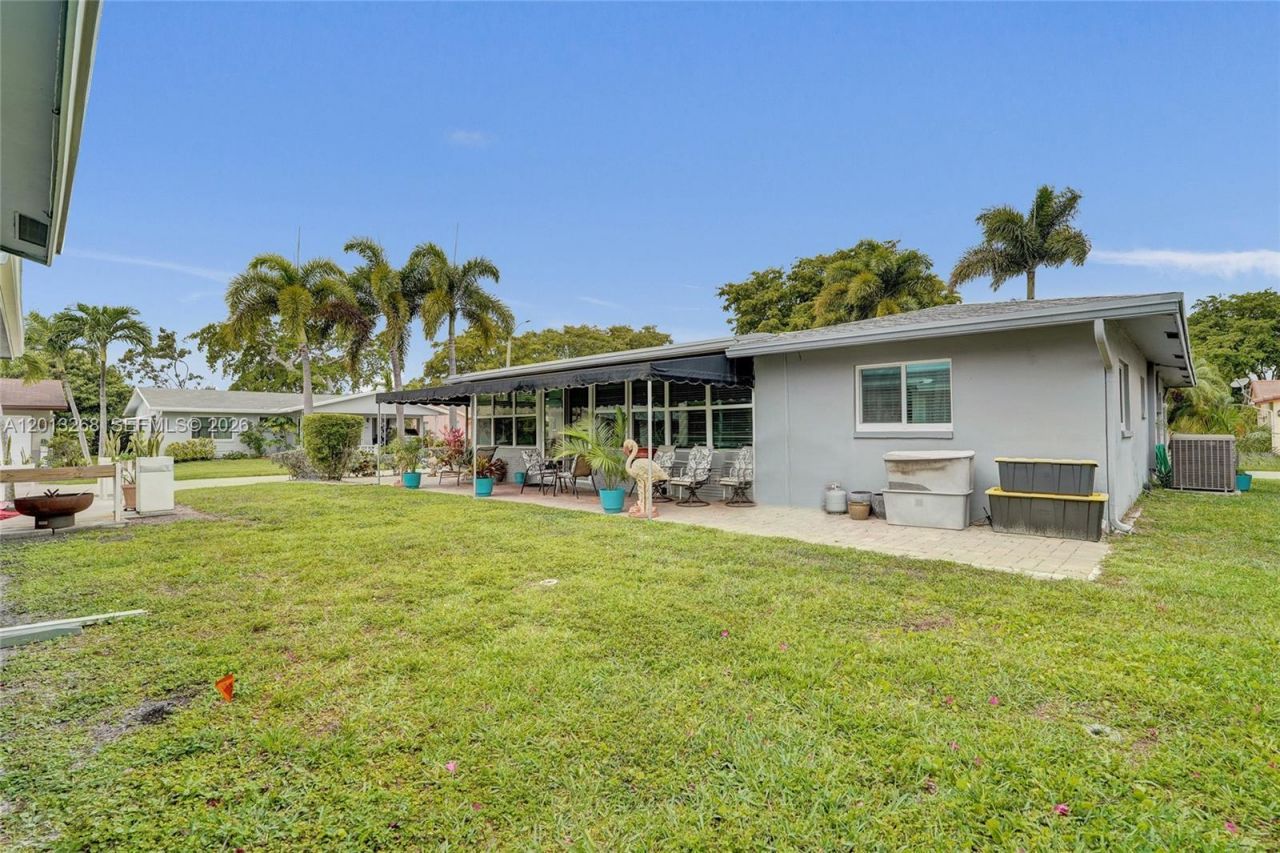 4722 NW 44th Ct, Tamarac, FL 33319 Photo