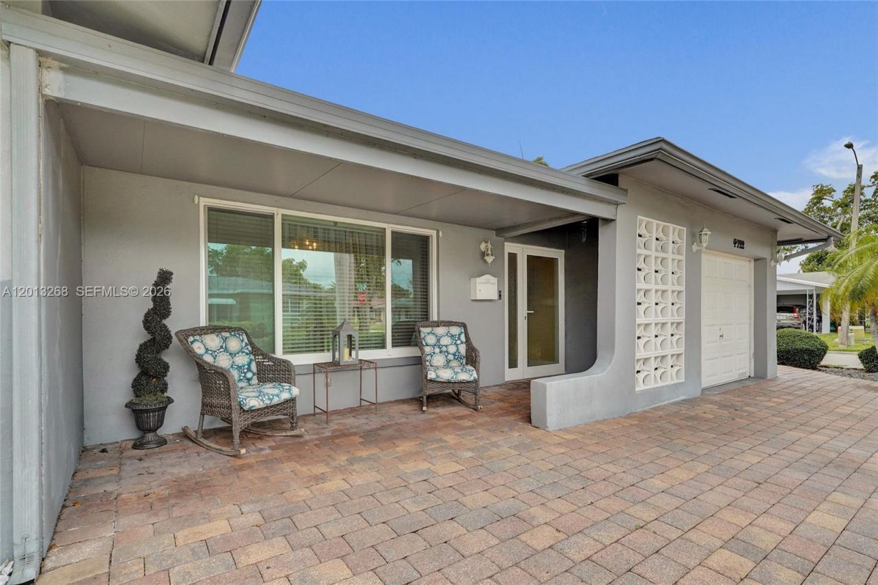4722 NW 44th Ct, Tamarac, FL 33319 Photo
