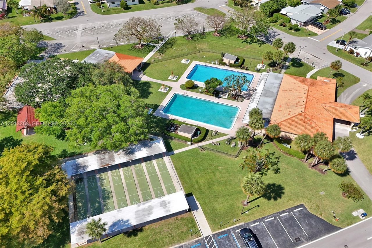 4722 NW 44th Ct, Tamarac, FL 33319 Photo