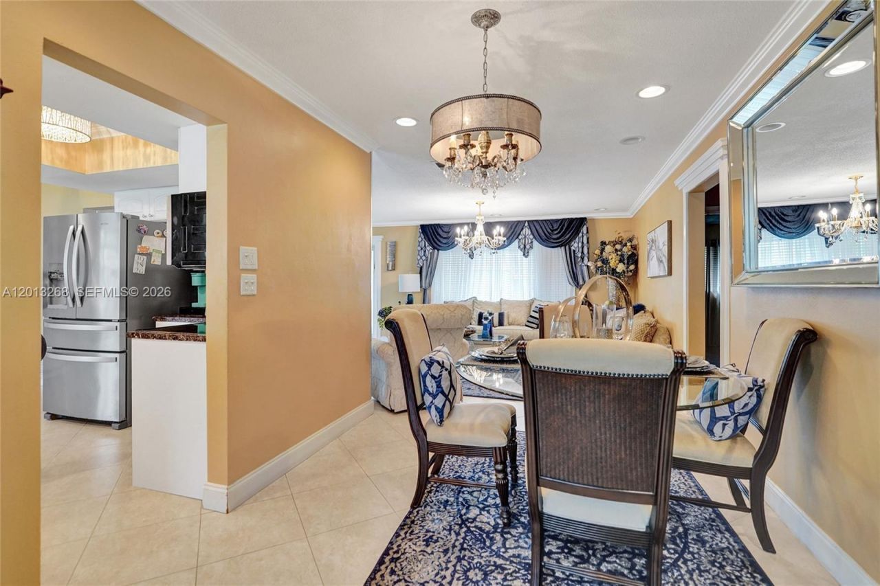 4722 NW 44th Ct, Tamarac, FL 33319 Photo
