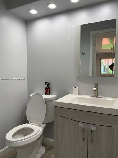 220 187th St , Sunny Isles Beach, FL 33160 Photo