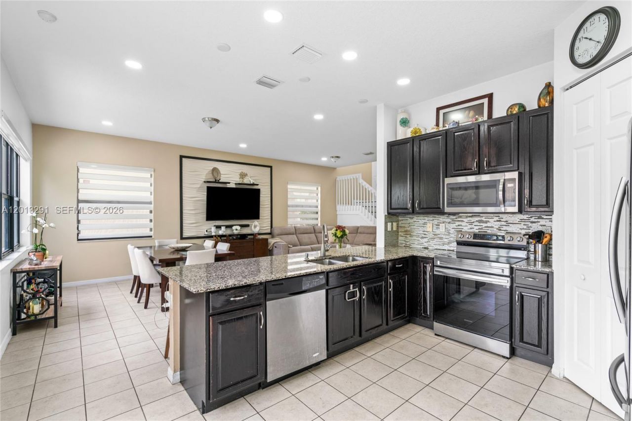 9083 SW 36th St , Miramar, FL 33025 Photo