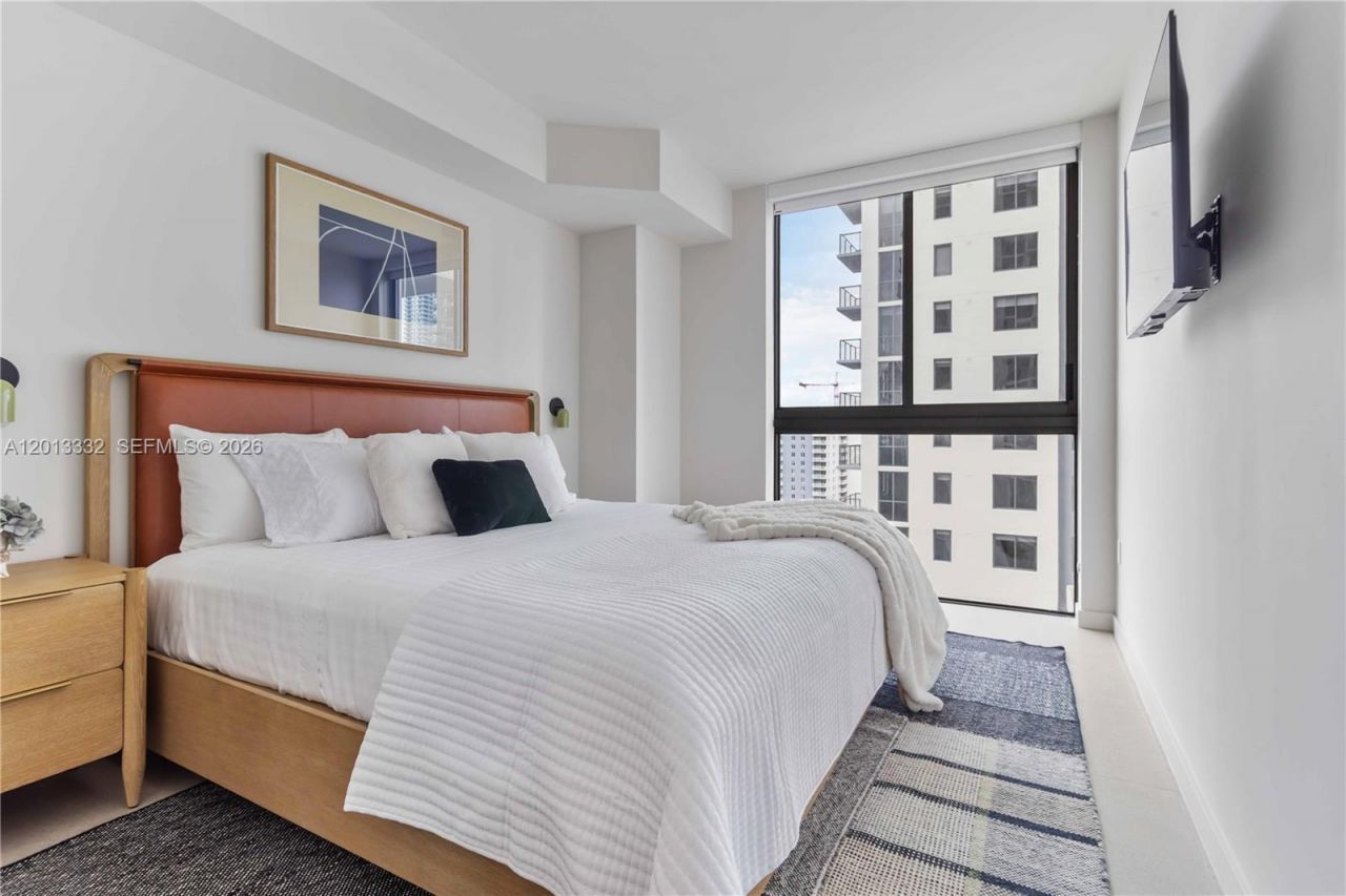 11 NE 6th St, Unit 1513, Miami, FL 33132 Photo
