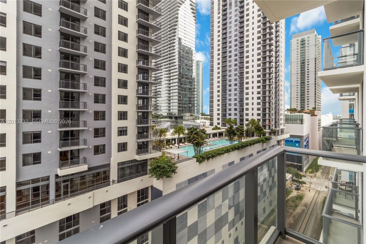 11 NE 6th St, Unit 1513, Miami, FL 33132 Photo