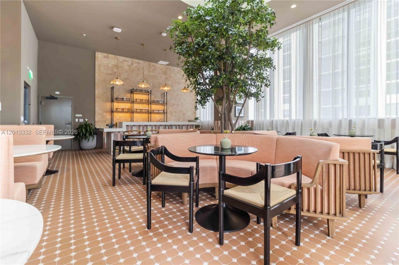 11 NE 6th St, Unit 1513, Miami, FL 33132 Photo