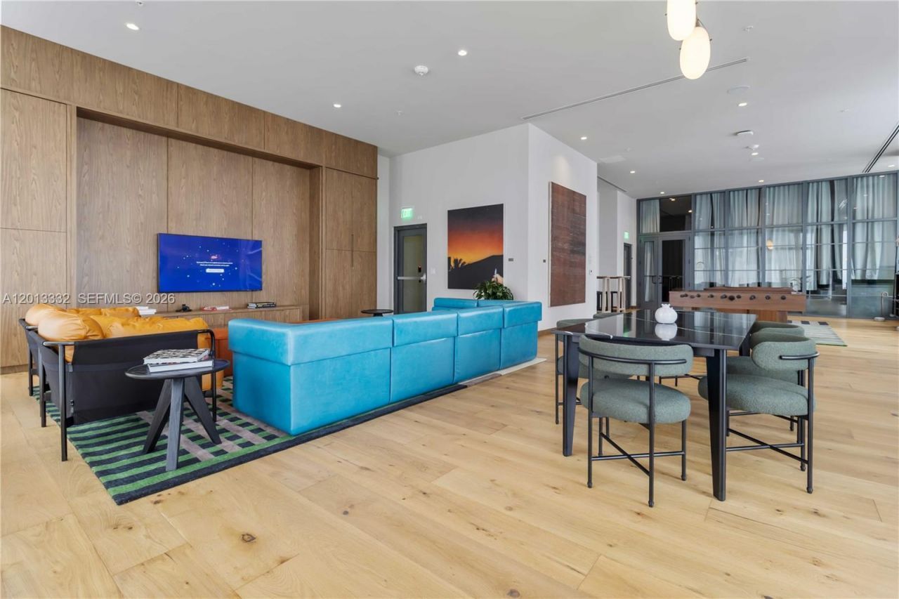 11 NE 6th St, Unit 1513, Miami, FL 33132 Photo