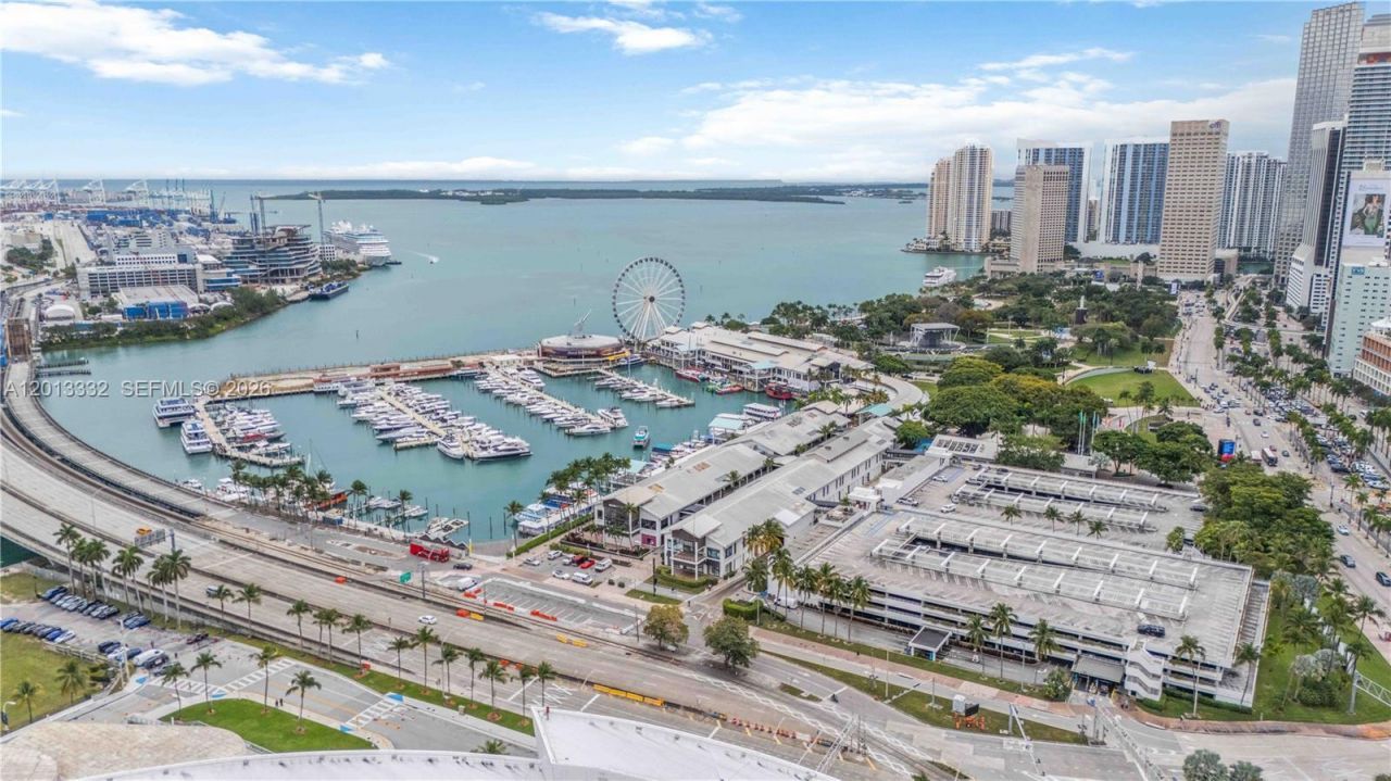 11 NE 6th St, Unit 1513, Miami, FL 33132 Photo