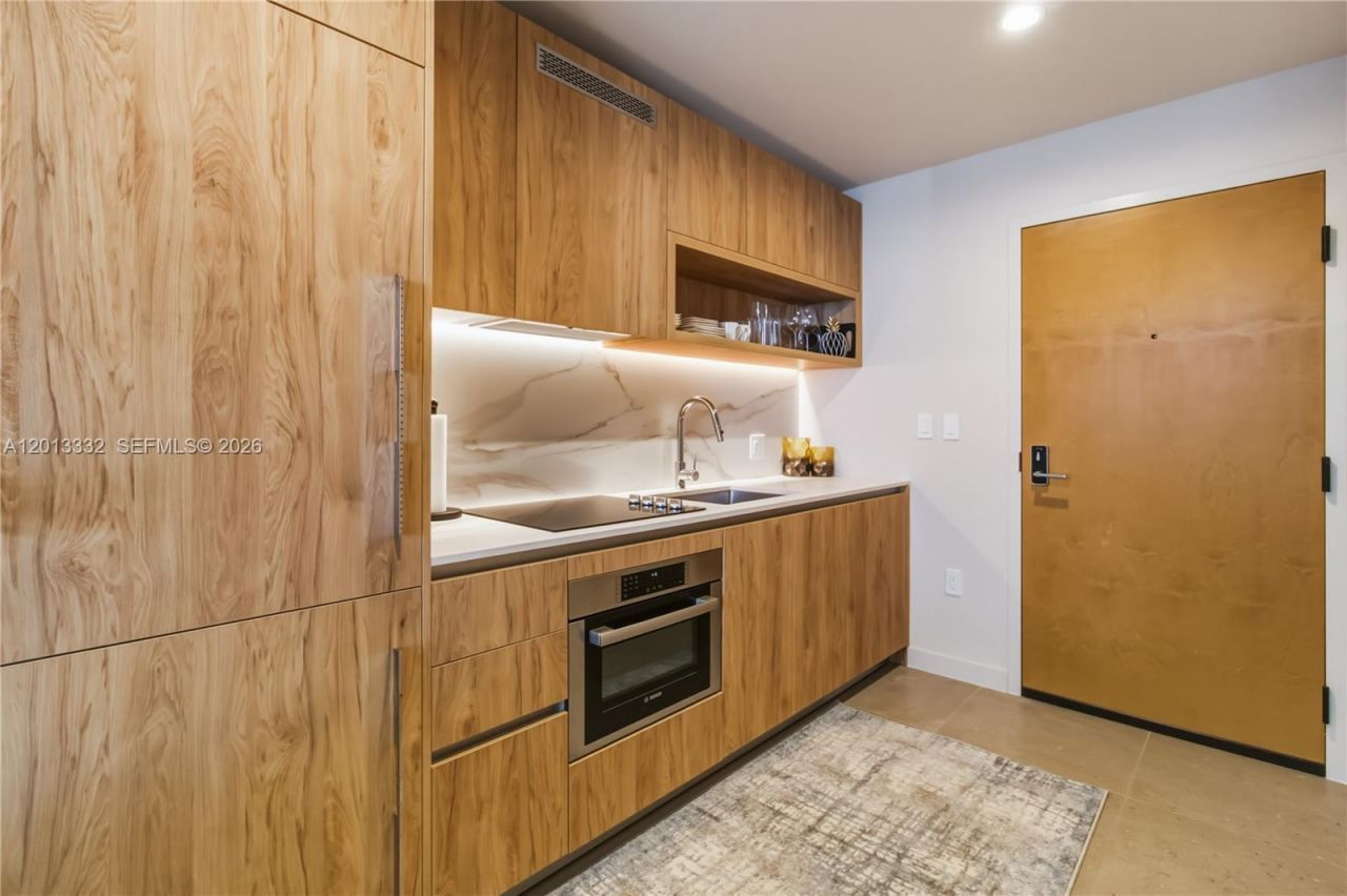 11 NE 6th St, Unit 1513, Miami, FL 33132 Photo