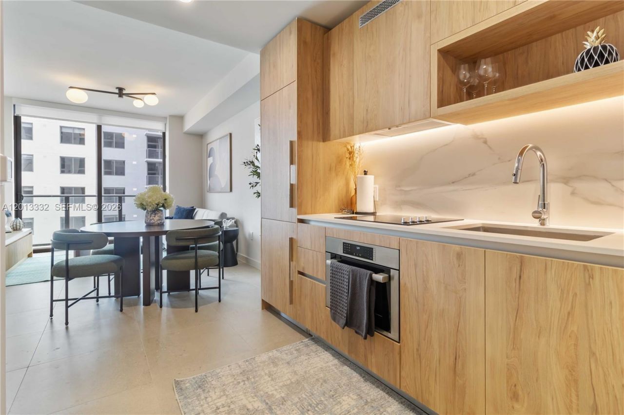 11 NE 6th St, Unit 1513, Miami, FL 33132 Photo