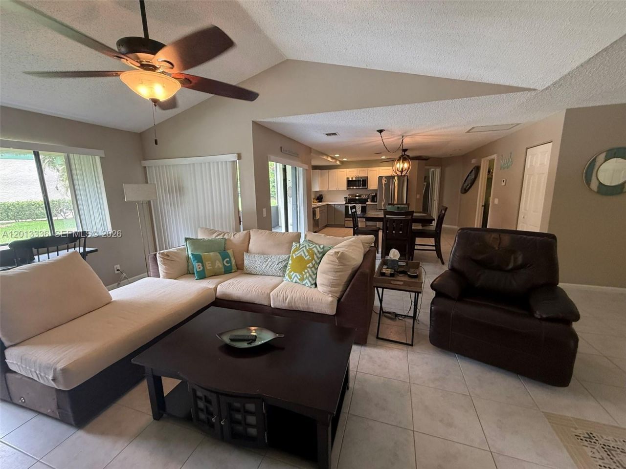 24 Lexington Ln W, Unit A, Palm Beach Gardens, FL 33418 Photo