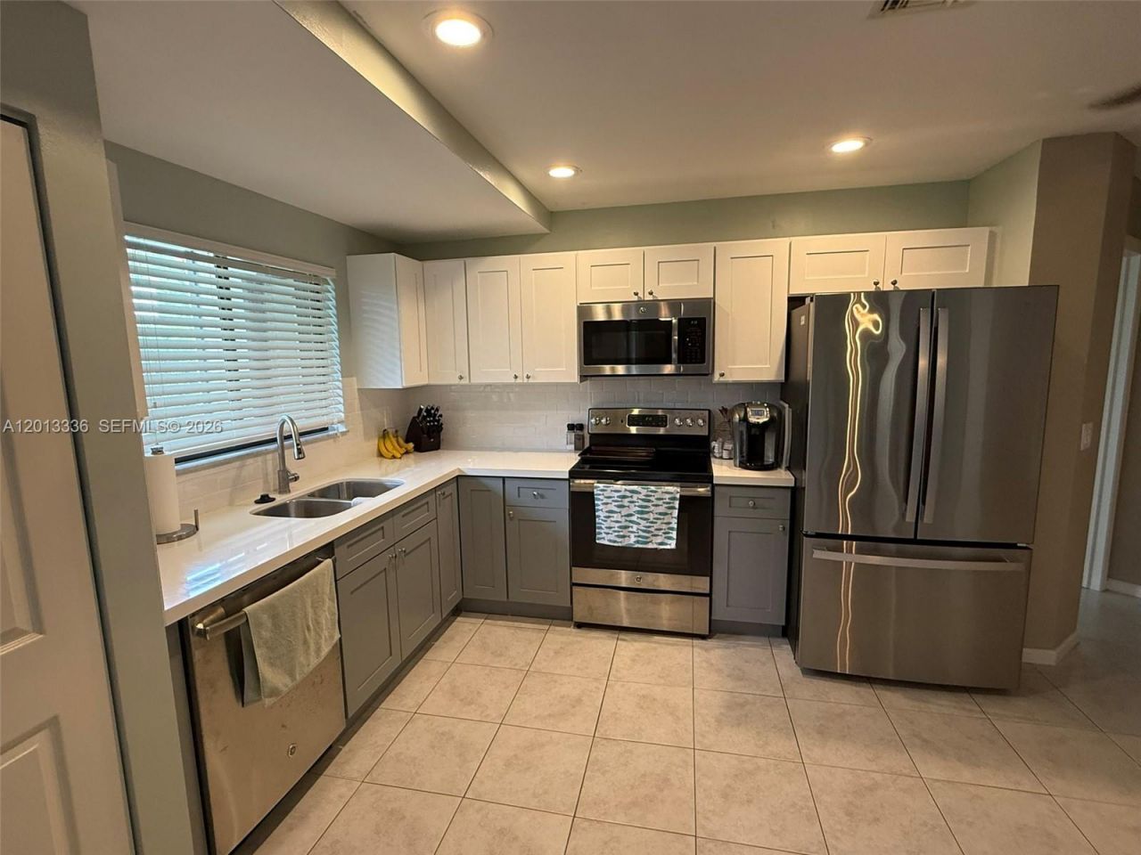 24 Lexington Ln W, Unit A, Palm Beach Gardens, FL 33418 Photo