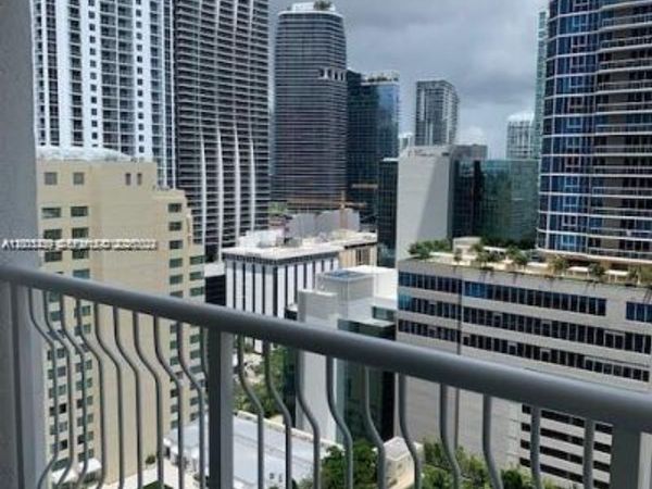 1200 Brickell Bay Dr , Unit 2716, Miami, FL 33131