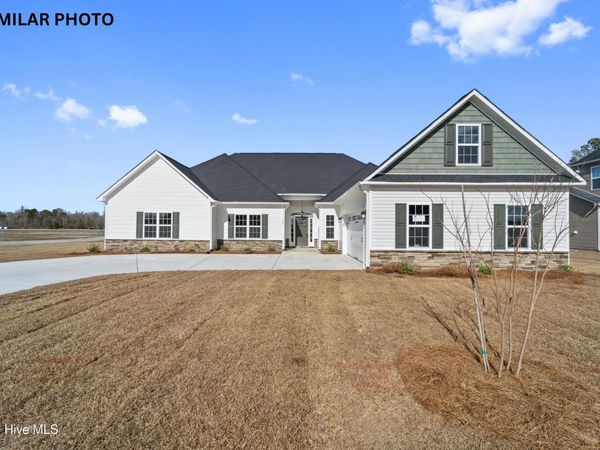 720 Atlantic Coast Lane, Jacksonville, NC 28546