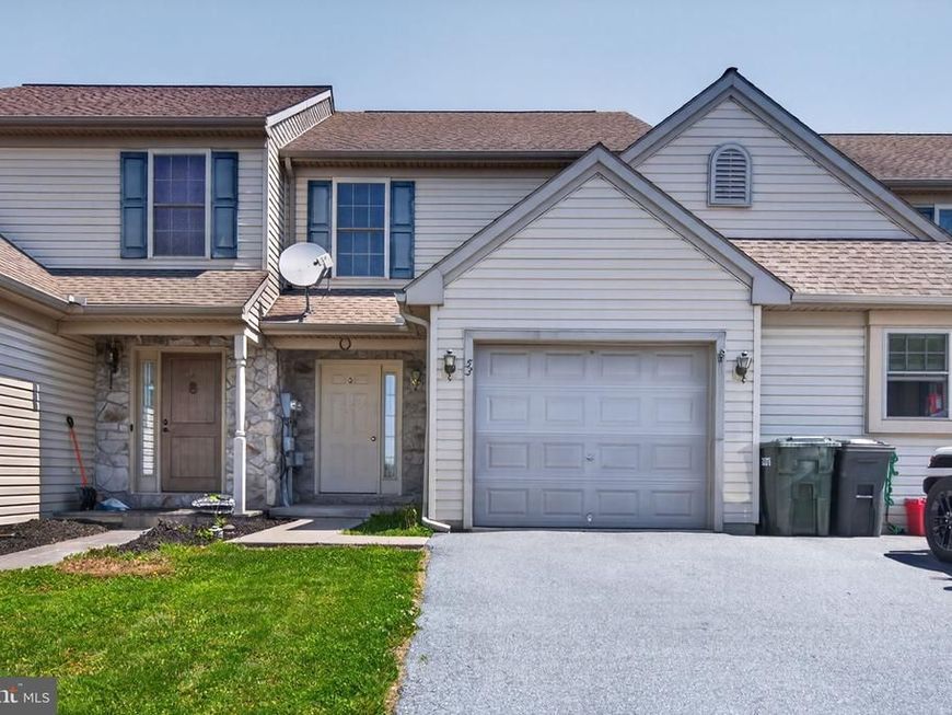 53 Chickadee Circle, Leola, PA 17540 Main Photo