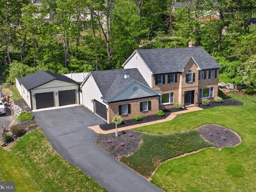 2620 Valley View Drive, Lancaster, PA 17601 Main Photo