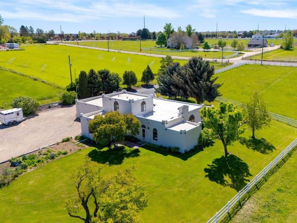 6144 E Deer Flat Road, Kuna, ID 83634