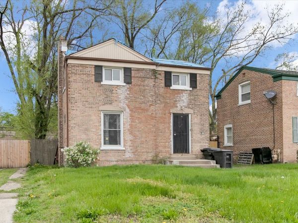 9846 S Calhoun Avenue , Chicago, IL 60617