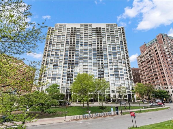 3200 N Lake Shore Drive , Unit 2601, Chicago, IL 60657
