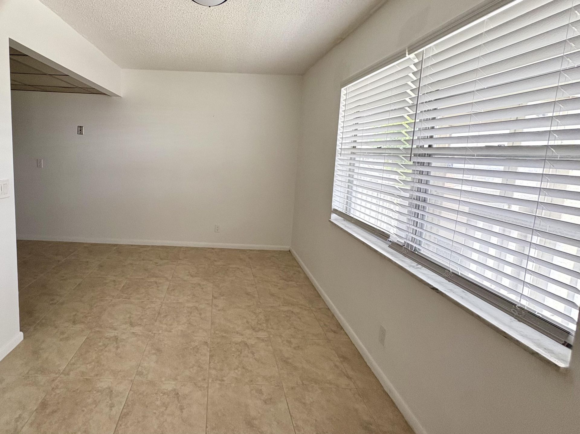 163 Somerset Crescent, Unit H, West Palm Beach, FL 33417 Photo