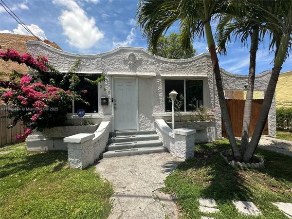 267 NW 33rd Street, Unit 1, Miami, FL 33127
