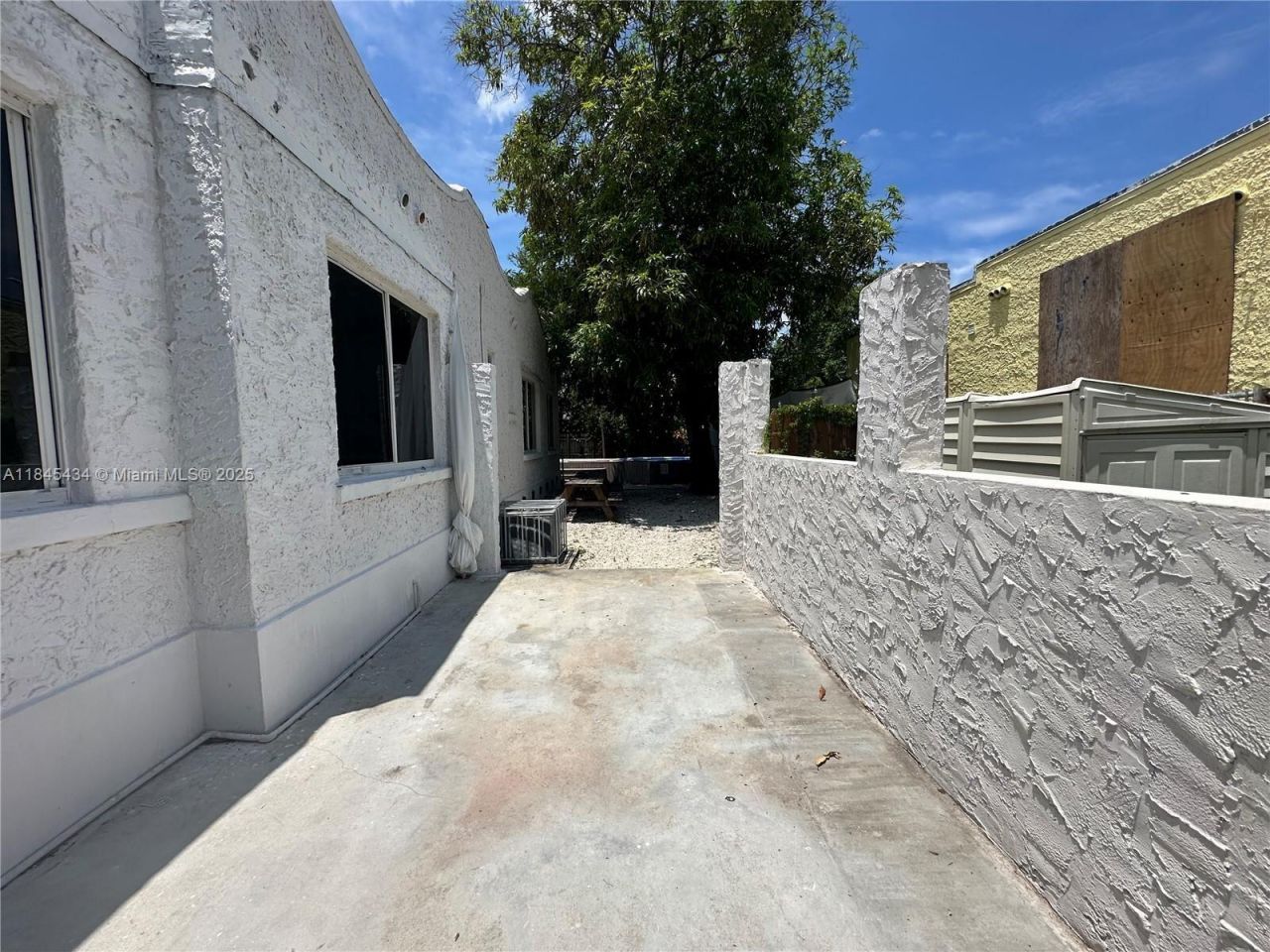 267 NW 33rd Street, Unit 1, Miami, FL 33127 Photo