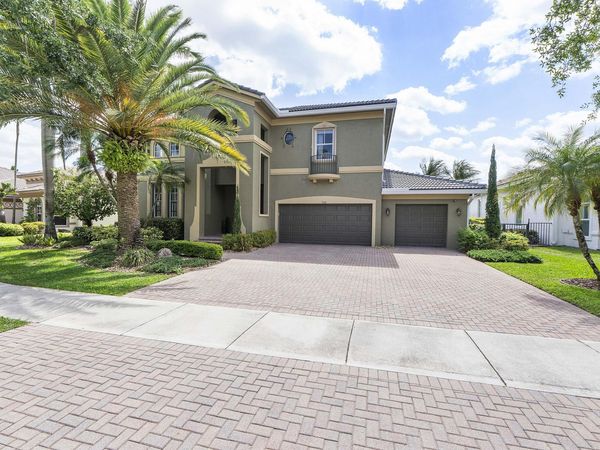 7508 NW 117th Lane, Parkland, FL 33076