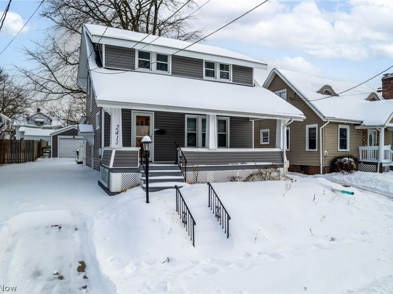 241 24th Street NW, Barberton, OH 44203 Photo 2