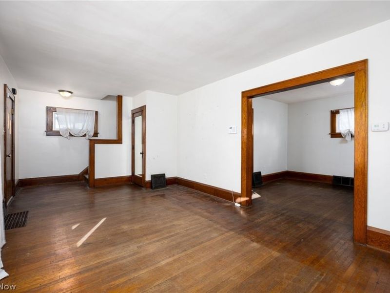 241 24th Street NW, Barberton, OH 44203 Photo 8
