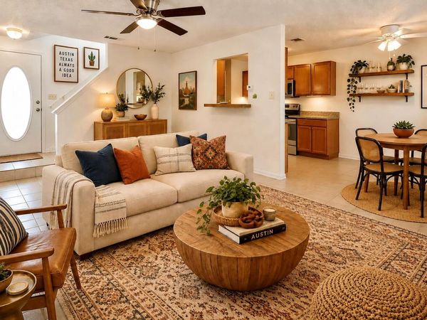 6102 Parkwood DR, Austin, TX 78735
