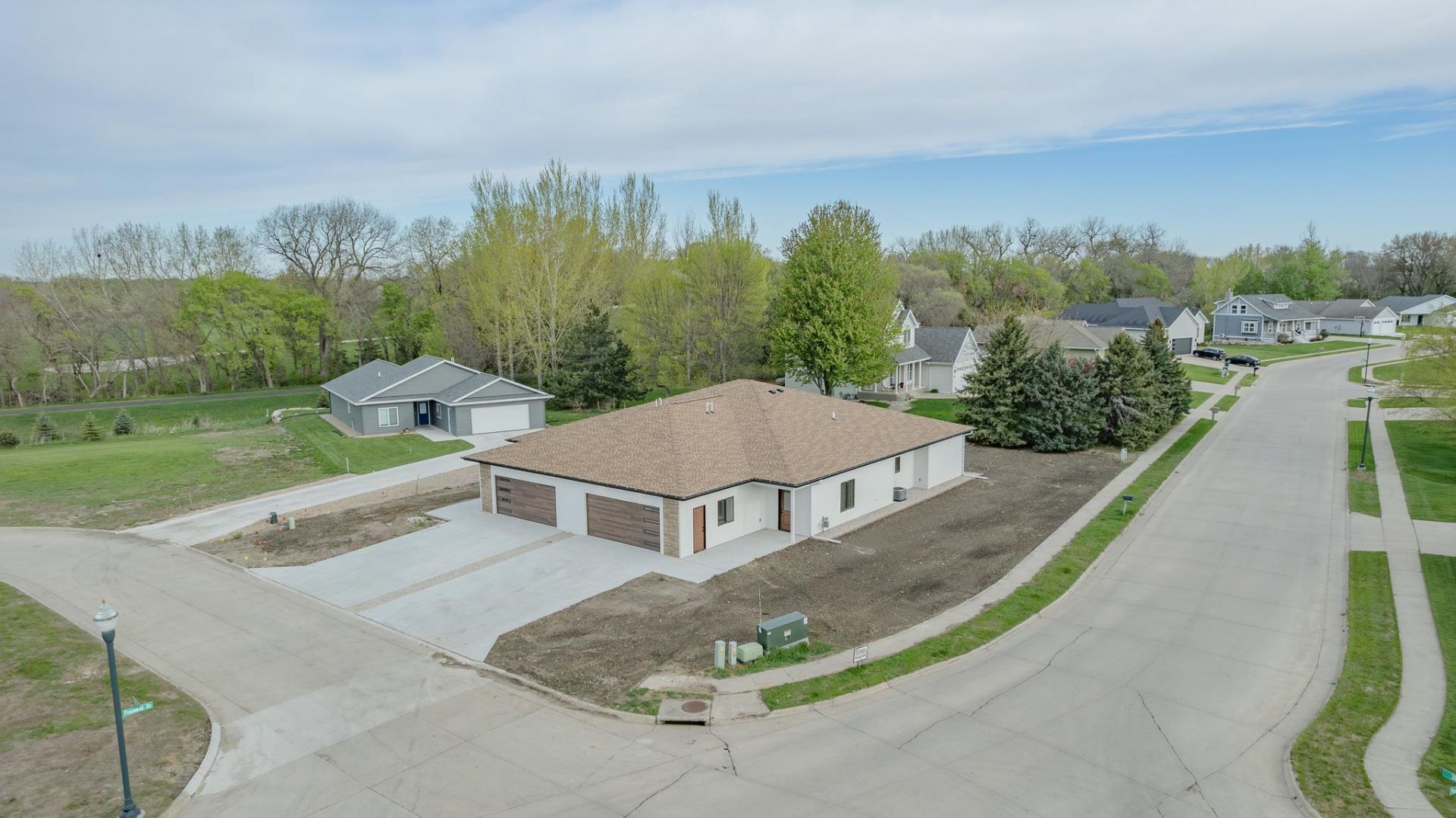 3102 Spruce Ct. , Unit B, Spirit Lake, IA 51360 Main Photo