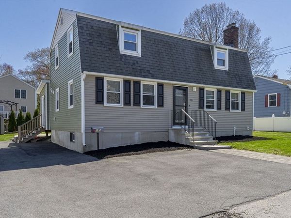 185 Eighteenth St, Lowell, MA 01850