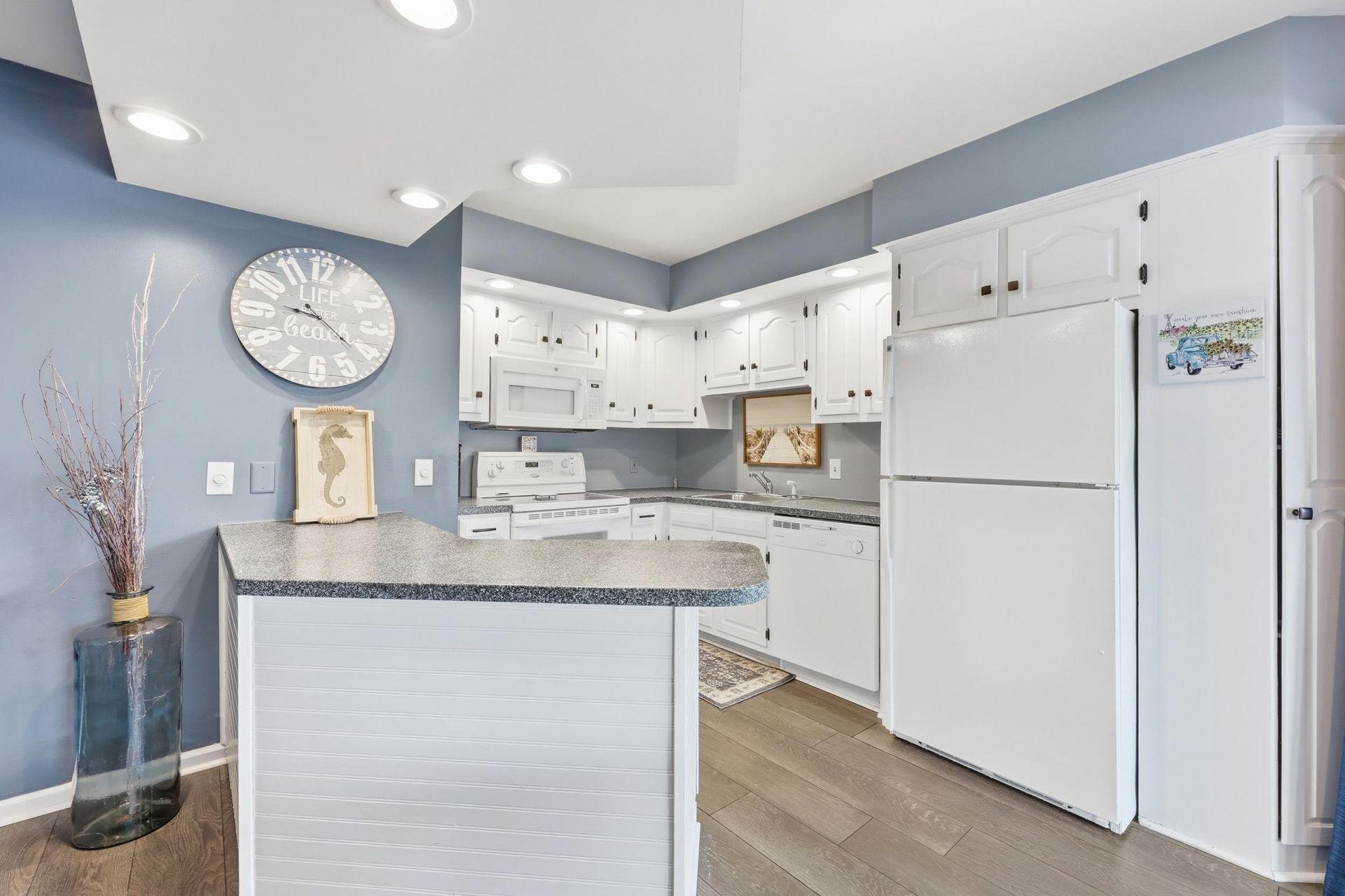 4222 Pinehurst Dr.  Photo 11