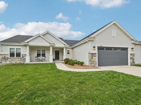 6655 Royal View Drive, Deforest, WI 53532