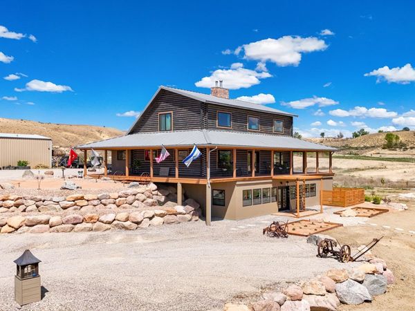1020 Q 3/4 Road , Mack, CO 81525