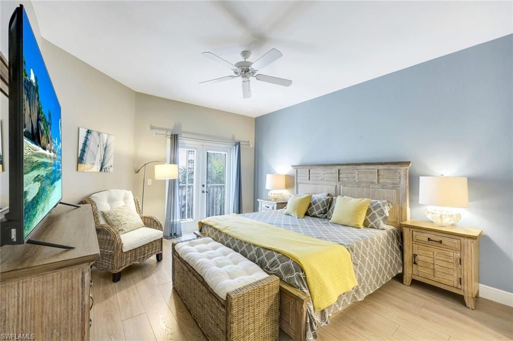 470 Launch Cir , Unit 403, Naples, FL 34108 Photo